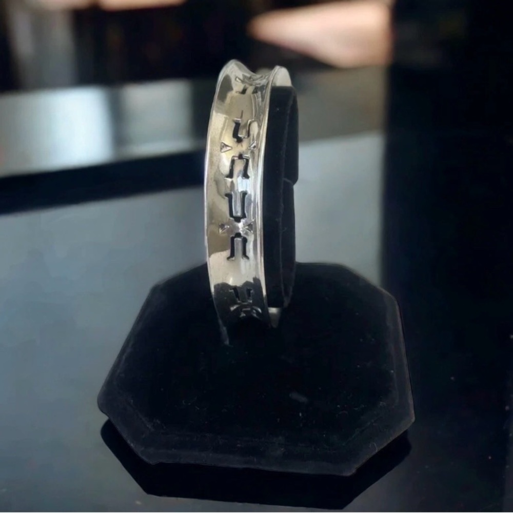 925 Sterling Silver Cutout Bangle Bracelet | Vintage Estate Jewelry
